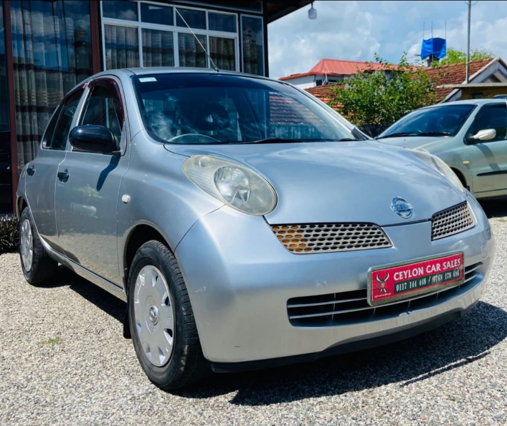 Nissan March 2002 - භාවිතා කරන ලද කාර් sale in Sri Lanka - patpat.lk