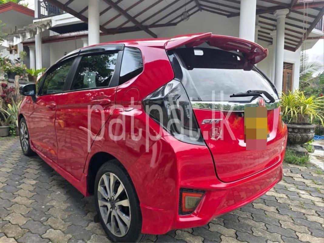 Advertisement image 4