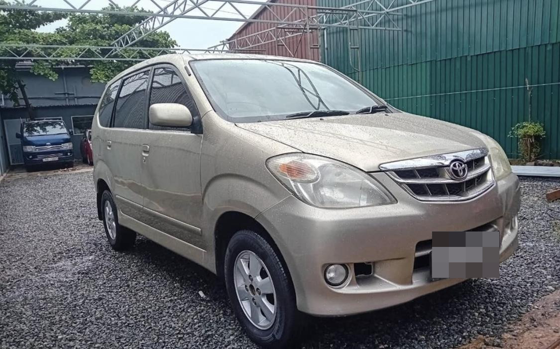 Toyota Avanza 2007 - பயன்படுத்தப்பட்டது வேன் sale in Sri Lanka - patpat.lk