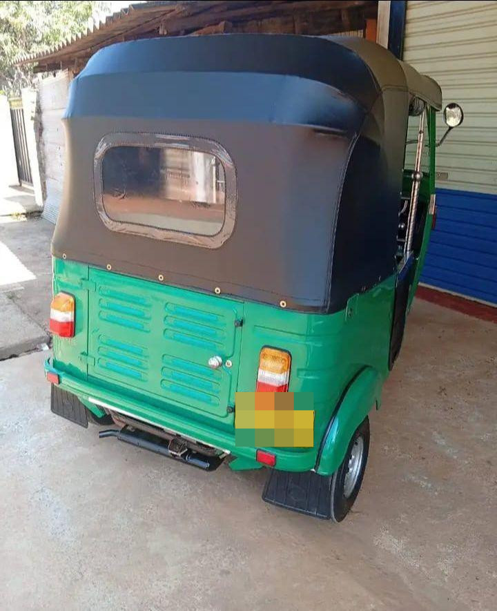Bajaj Three Wheel 2012 - Used Three wheeler sale in Sri Lanka - patpat.lk