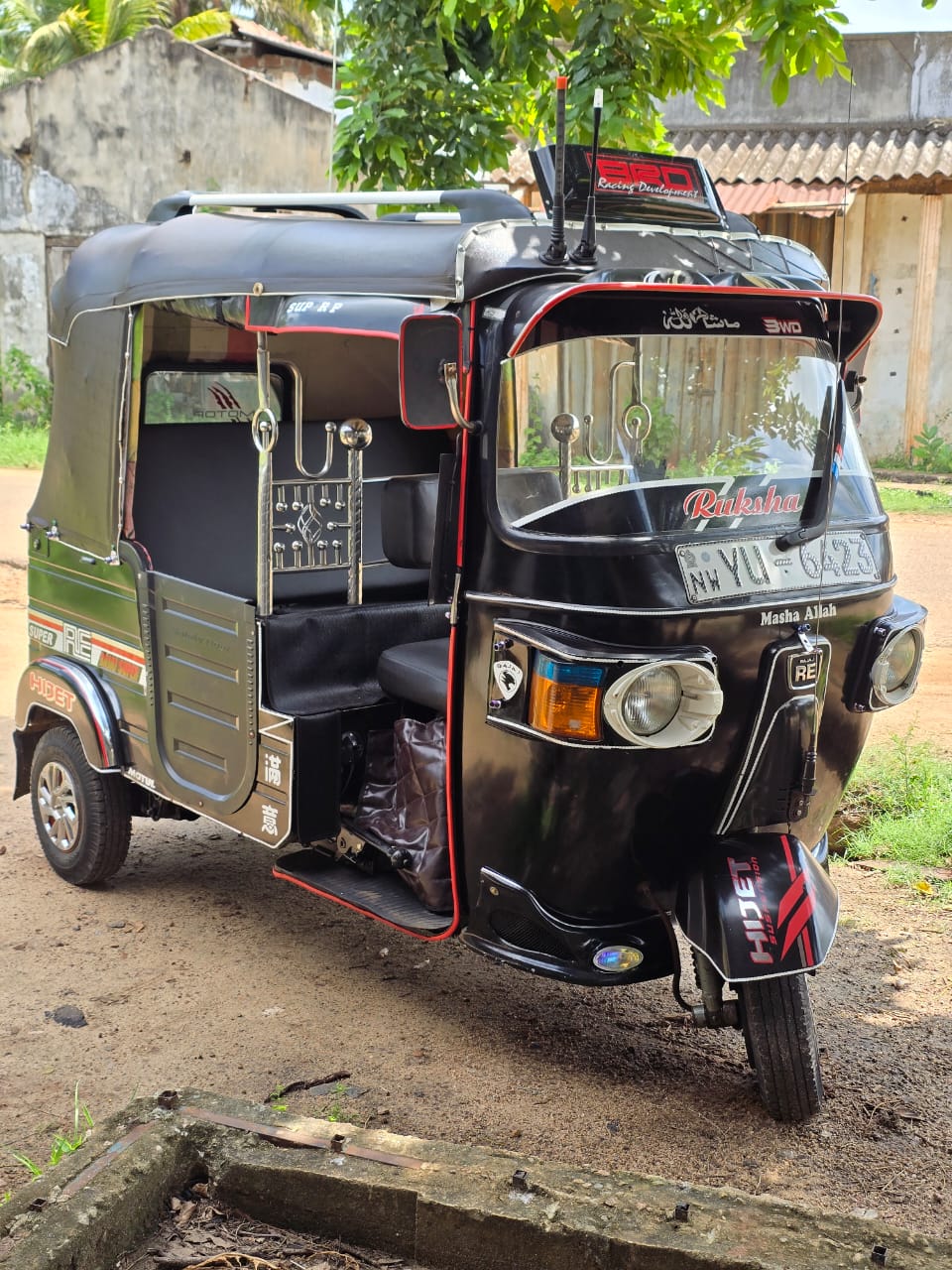 Bajaj 4 stroke 2012 - பயன்படுத்தப்பட்டது முச்சக்கர வண்டி sale in Sri Lanka - patpat.lk