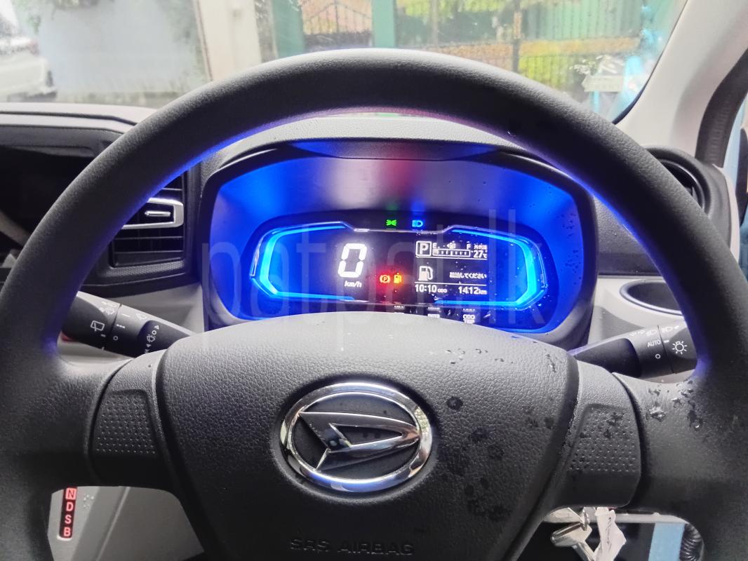 Advertisement image 4