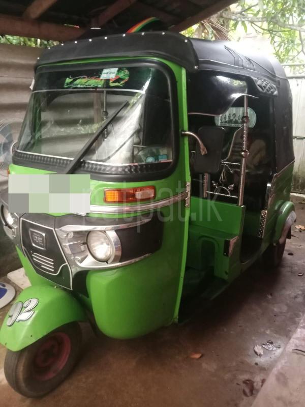 Bajaj 4 stroke 2014 - பயன்படுத்தப்பட்டது முச்சக்கர வண்டி sale in Sri Lanka - patpat.lk