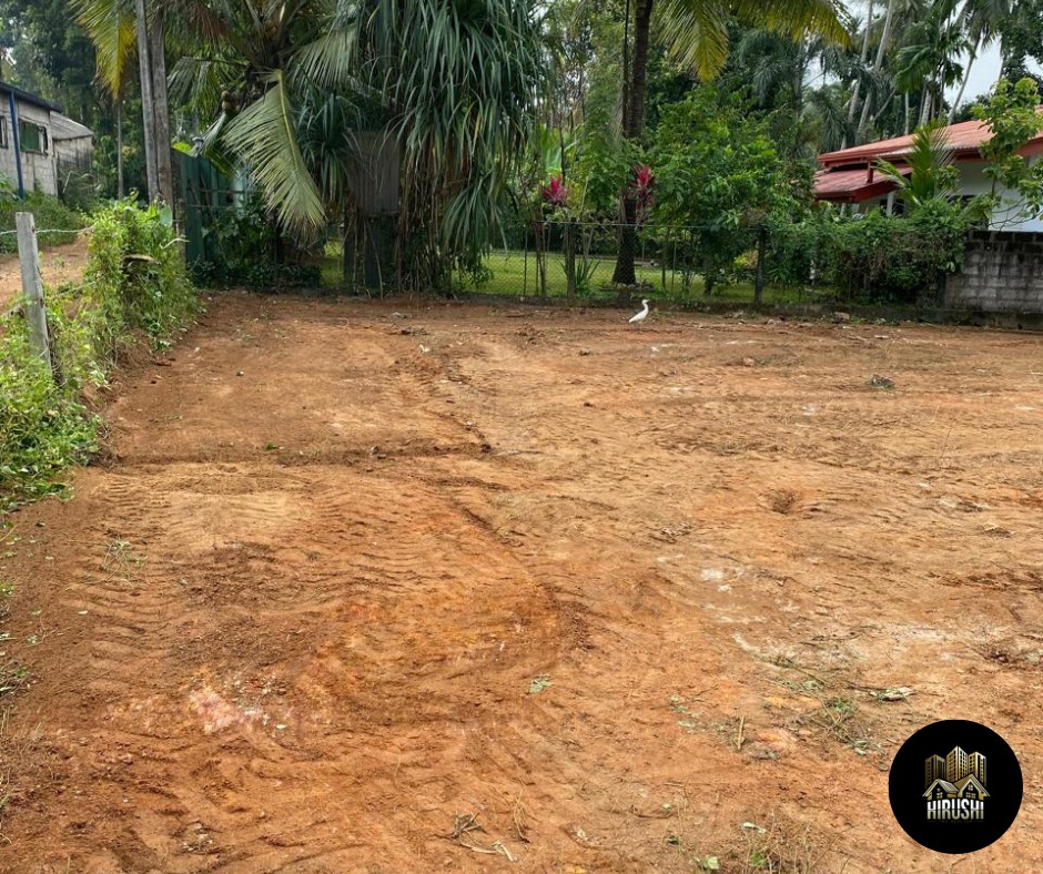 Residential Land for Sale in Meegoda