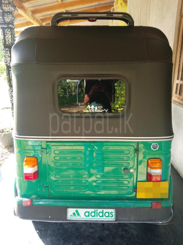 Bajaj 4 stroke 2009 - பயன்படுத்தப்பட்டது முச்சக்கர வண்டி sale in Sri Lanka - patpat.lk