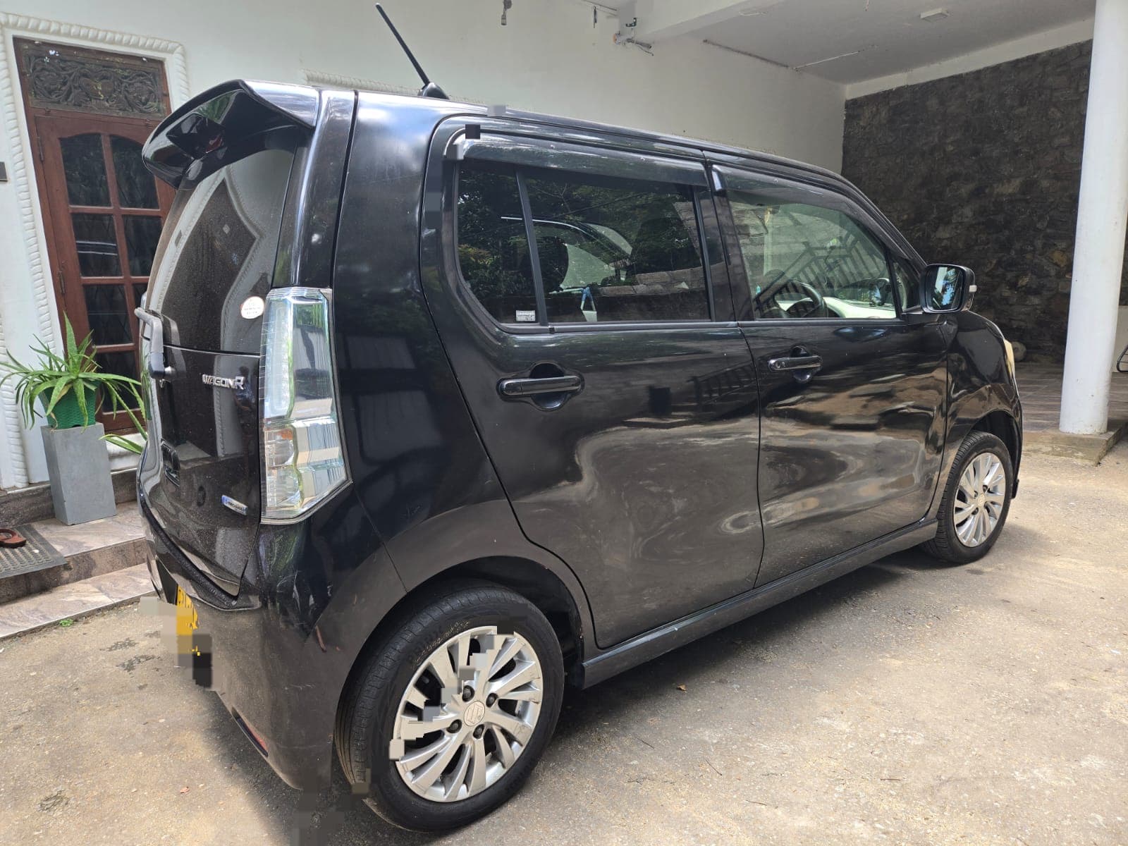 Advertisement image 1