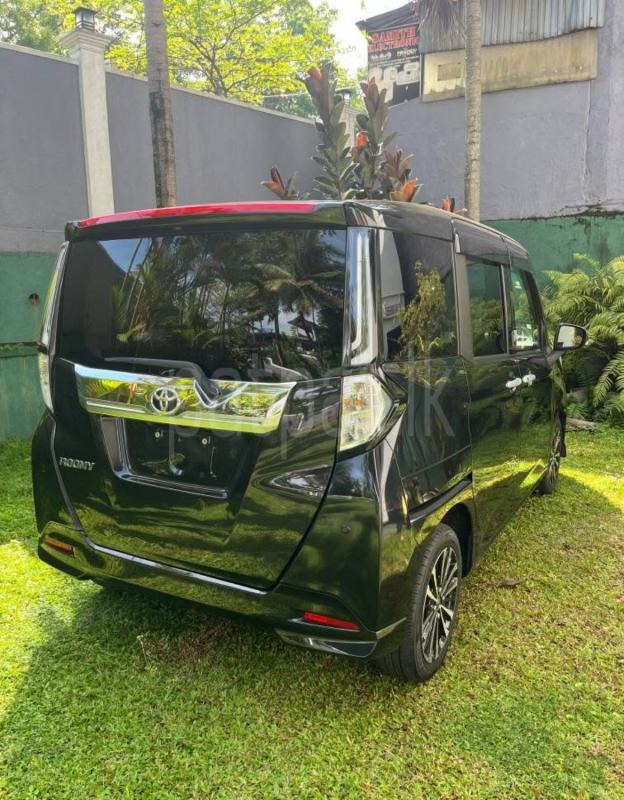 Toyota Roomy 2024 - சான்றளிக்கப்பட்டது வேன் sale in Sri Lanka - patpat.lk