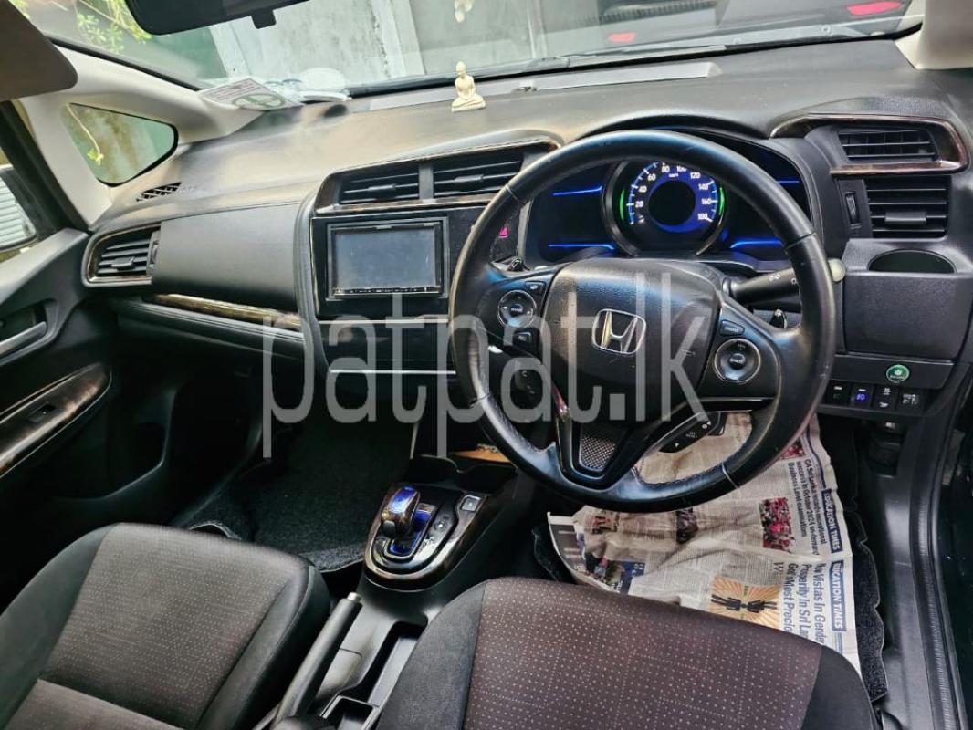 Advertisement image 4