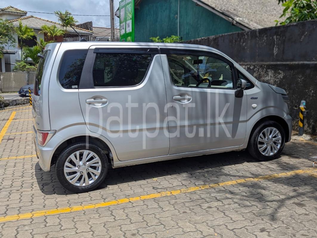 Advertisement image 3