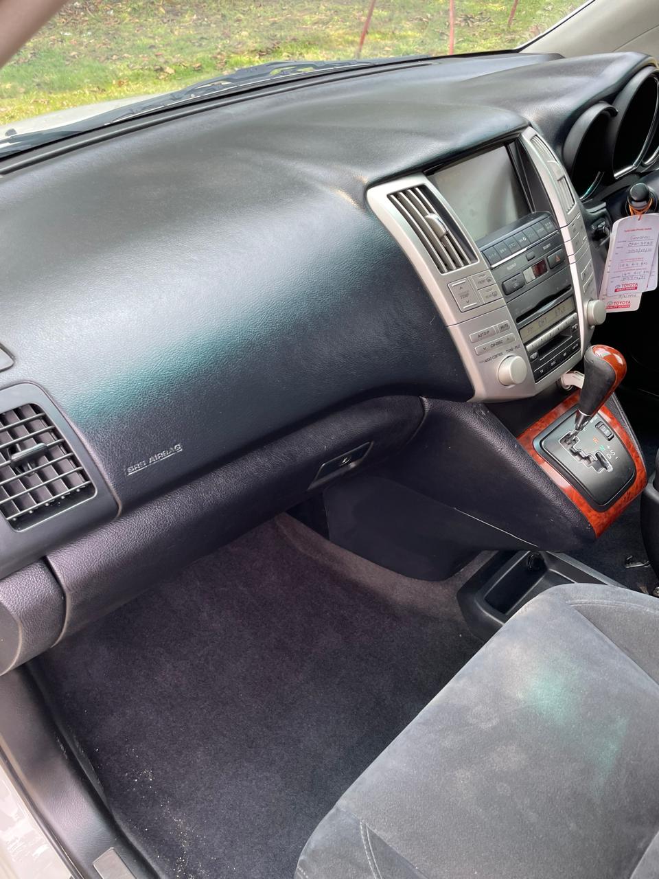 Toyota Harrier 2012 - பயன்படுத்தப்பட்டது SUV sale in Sri Lanka - patpat.lk