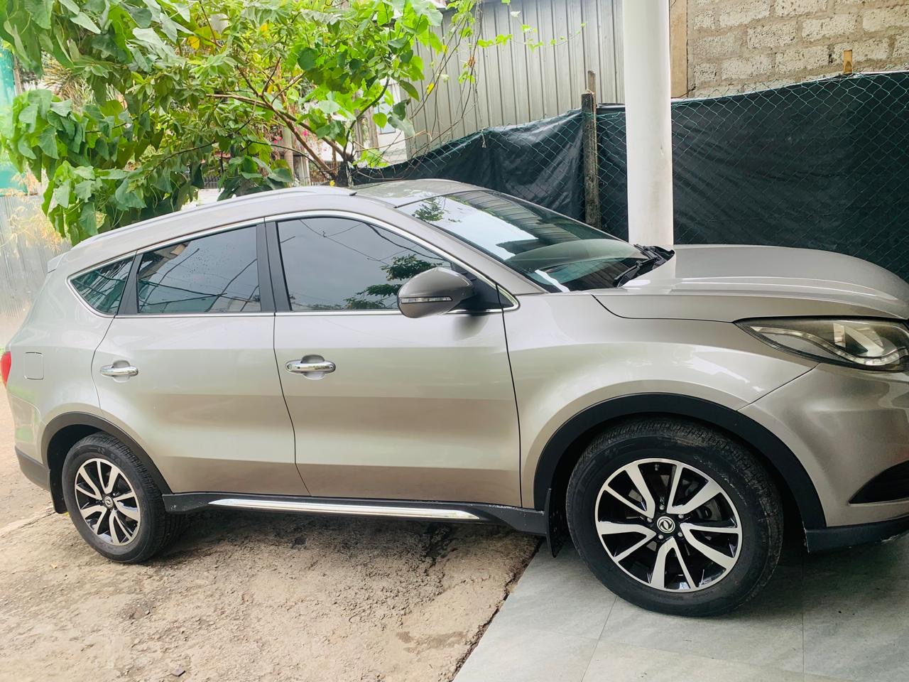 DFSK 580 2022 - பயன்படுத்தப்பட்டது SUV sale in Sri Lanka - patpat.lk