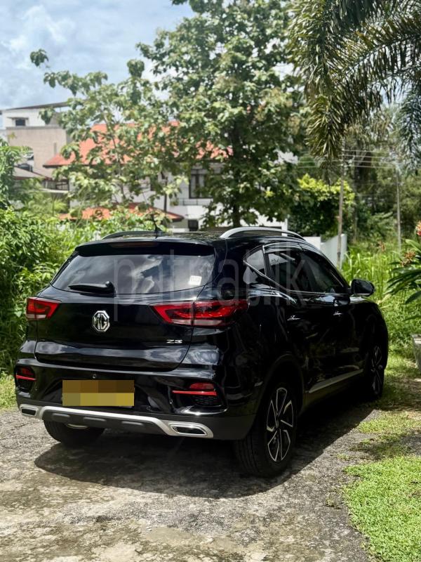 MG ZS 2025 - பயன்படுத்தப்பட்டது SUV sale in Sri Lanka - patpat.lk