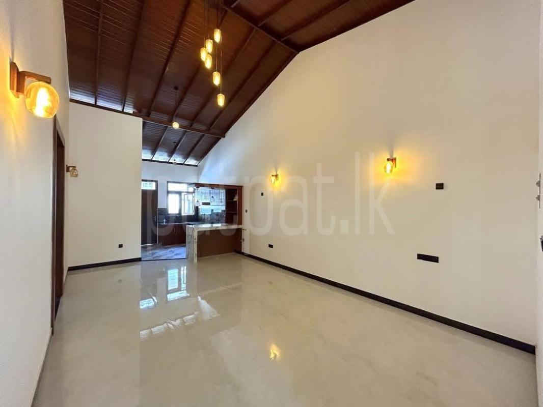 House for Sale in Godagama