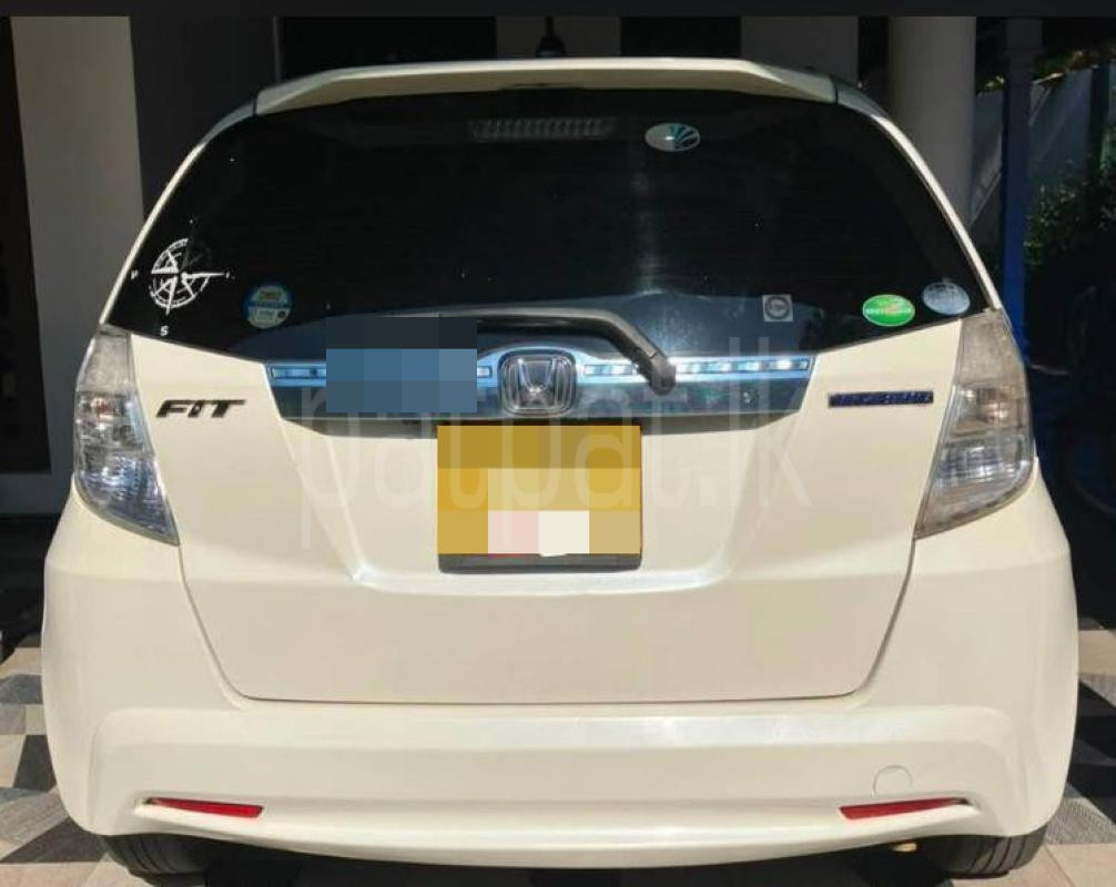 Honda Fit 2014 - பயன்படுத்தப்பட்டது கார் sale in Sri Lanka - patpat.lk