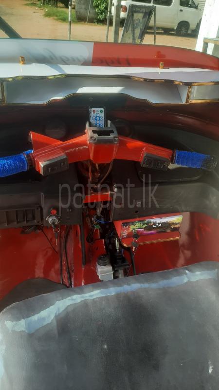 Bajaj 4 stroke 2010 - Used Three wheeler sale in Sri Lanka - patpat.lk