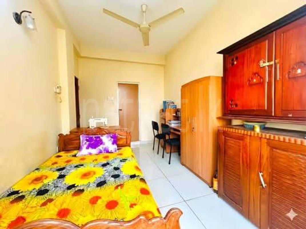 Furnished Apartment for Sale in Wellawatta (Colombo 06)