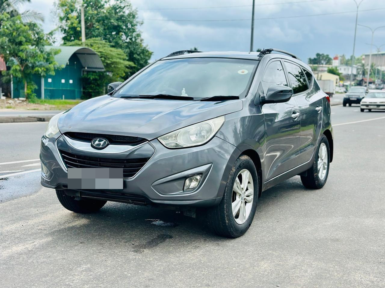 Hyundai Tucsone 2011 - Used SUV sale in Sri Lanka - patpat.lk