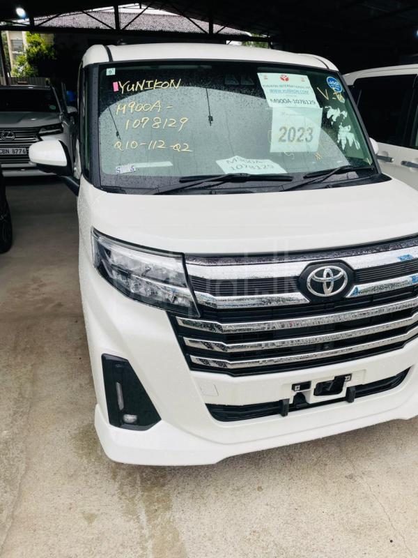 Toyota Roomy 2023 - சான்றளிக்கப்பட்டது வேன் sale in Sri Lanka - patpat.lk