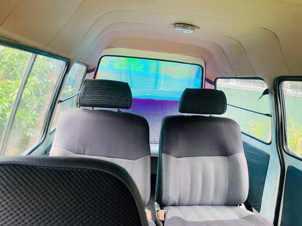 Toyota LiteAce 1990 - பயன்படுத்தப்பட்டது வேன் sale in Sri Lanka - patpat.lk