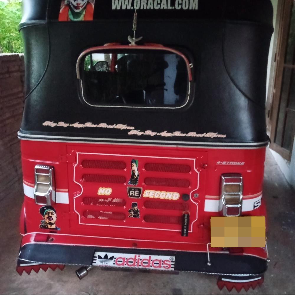 Bajaj Three Wheel 2014 - භාවිතා කරන ලද ත්‍රිරෝද රථය sale in Sri Lanka - patpat.lk