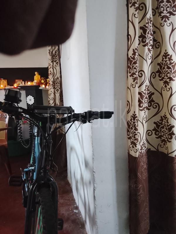 Tomahawk bicycle 26'