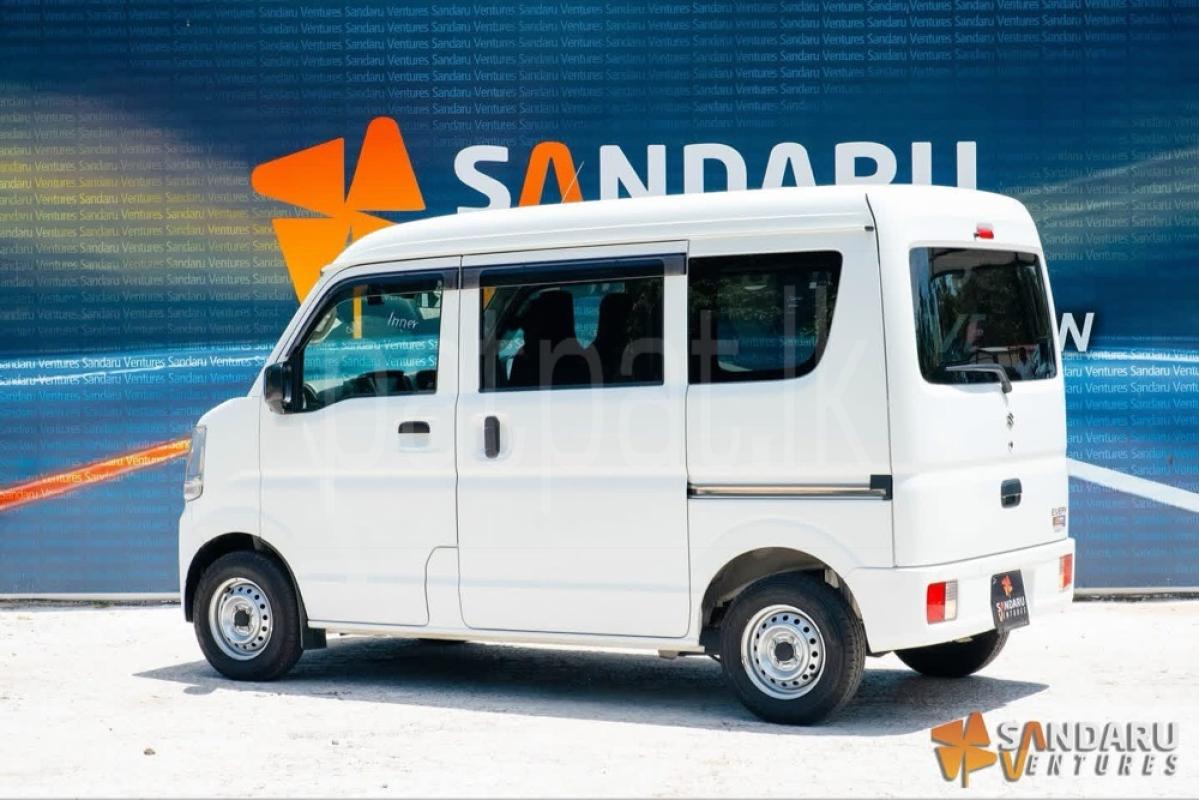 Advertisement image 6