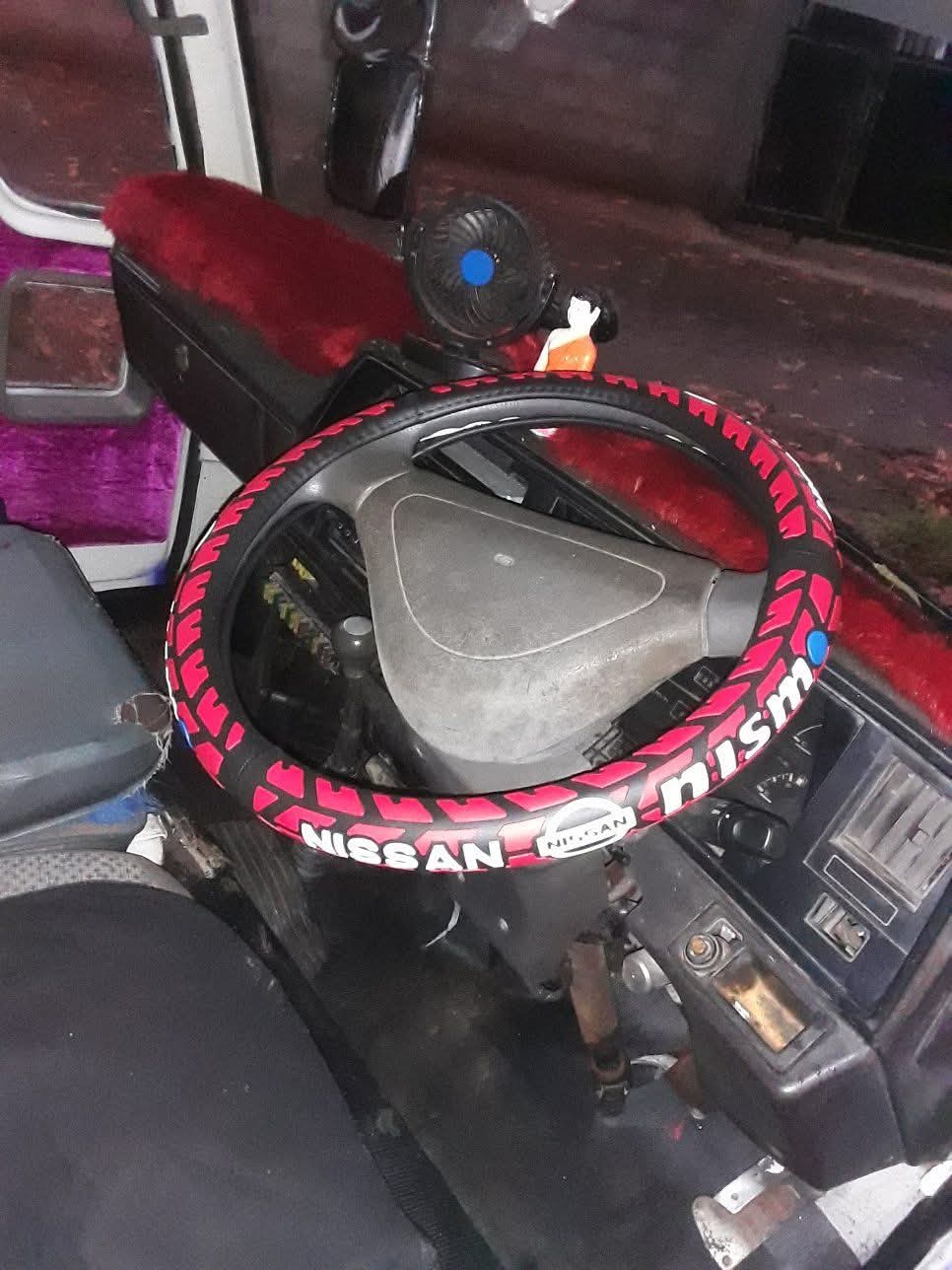 Nissan Caravan 1987 - பயன்படுத்தப்பட்டது வேன் sale in Sri Lanka - patpat.lk