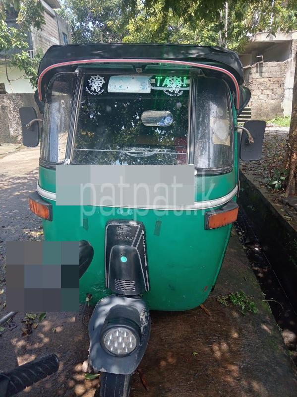 Bajaj Three Wheel 2016 - பயன்படுத்தப்பட்டது முச்சக்கர வண்டி sale in Sri Lanka - patpat.lk
