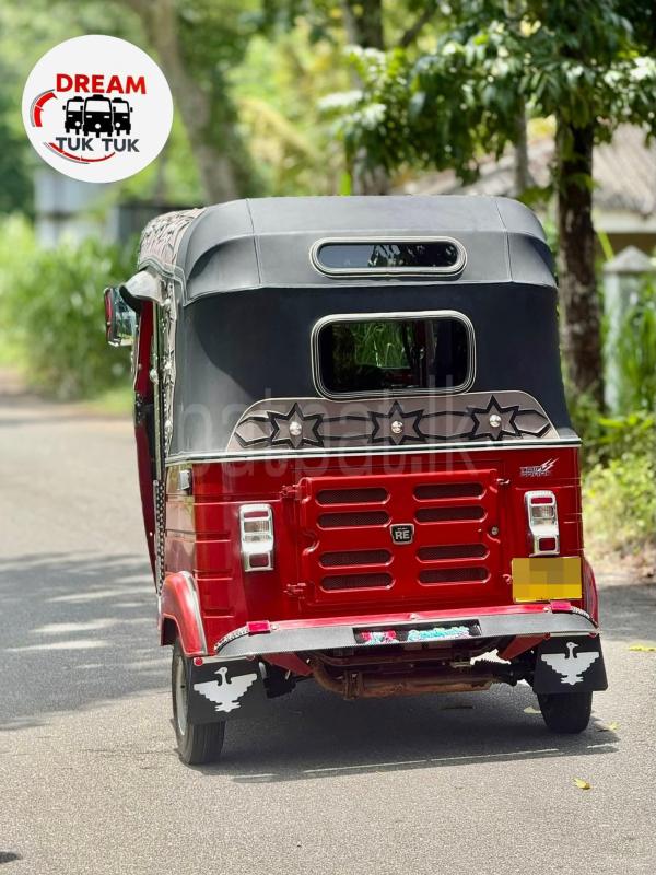 Advertisement image 6