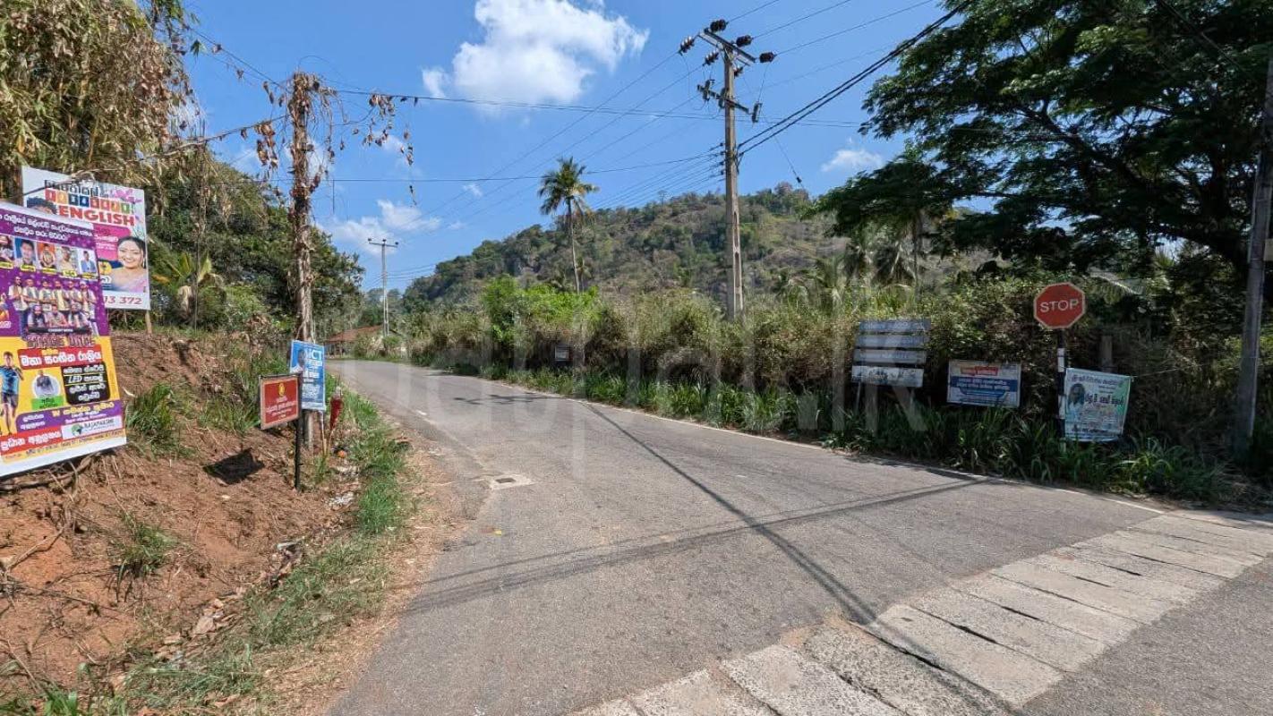 Residential Land for Sale in Giriulla