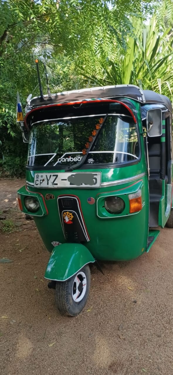 Bajaj 4 stroke 2012 - Used Three wheeler sale in Sri Lanka - patpat.lk