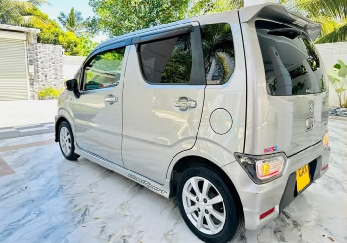 Suzuki Wagon R 2017 - Used Car sale in Sri Lanka - patpat.lk