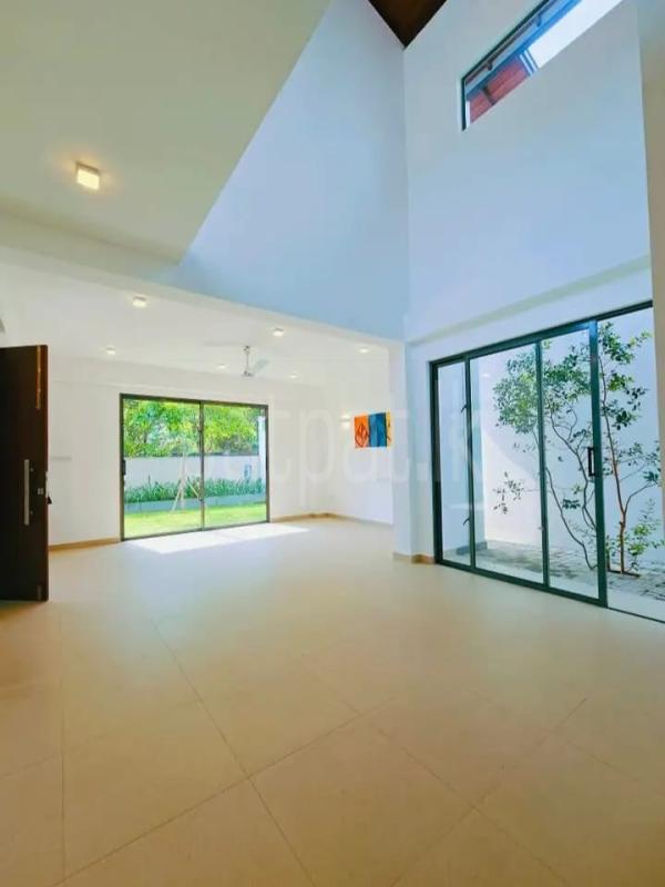 House for Sale in Piliyandala
