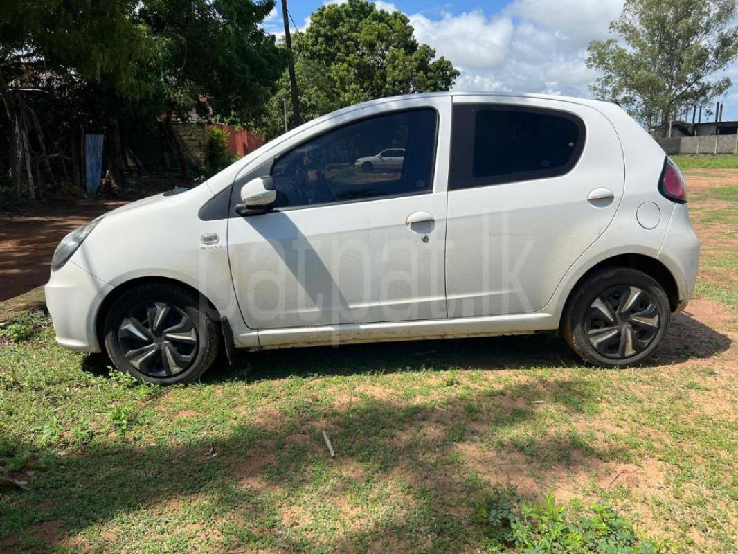 Advertisement image 4