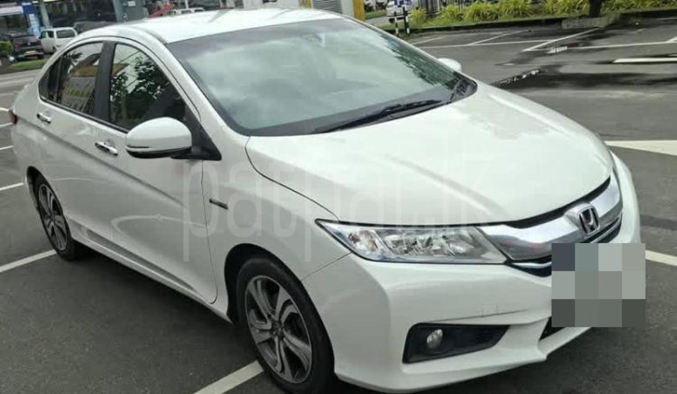 Honda Grace 2017 - Used Car sale in Sri Lanka - patpat.lk