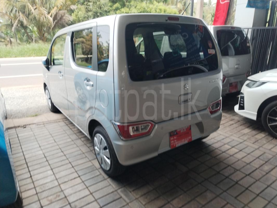 Suzuki Wagon R 2024 - சான்றளிக்கப்பட்டது கார் sale in Sri Lanka - patpat.lk