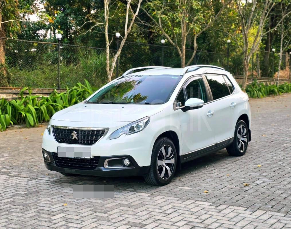 Peugeot 2008 2018 - භාවිතා කරන ලද SUV රථය sale in Sri Lanka - patpat.lk