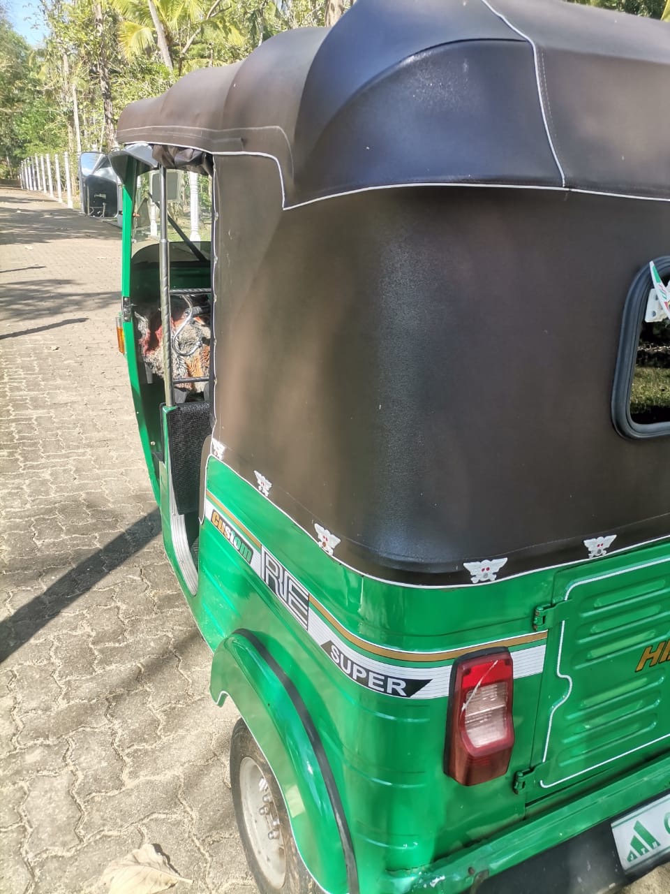 Bajaj Three Wheel 2010 - பயன்படுத்தப்பட்டது முச்சக்கர வண்டி sale in Sri Lanka - patpat.lk