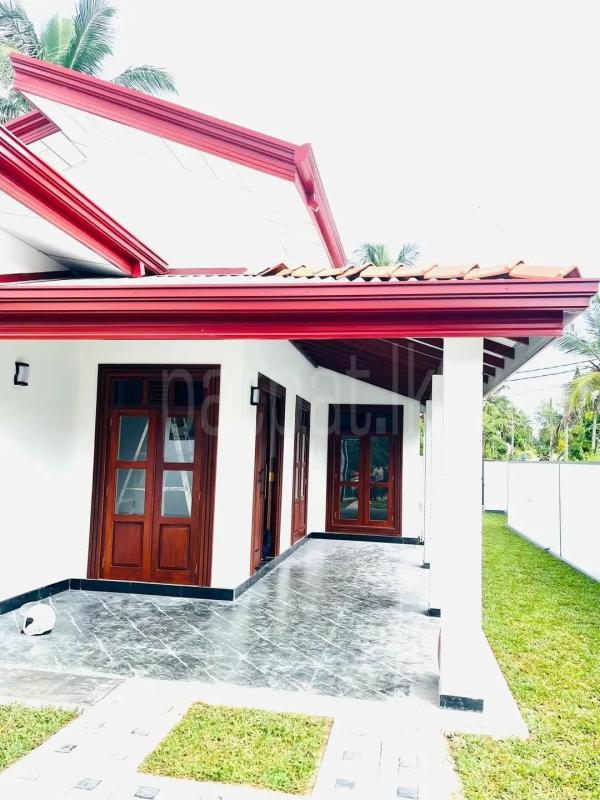 House for Sale in Meegoda ads-image-1