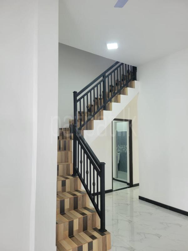 House for Sale in Wellampitiya