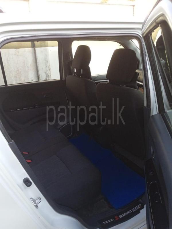 Advertisement image 4