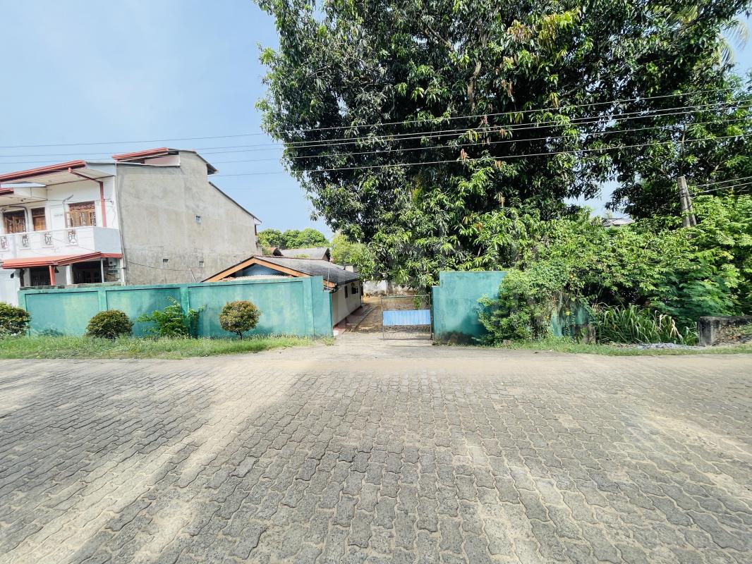 Residential Land for Sale in Embilipitiya