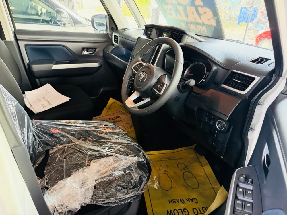 Toyota Roomy 2025 - අලුත් වෑන් රථය sale in Sri Lanka - patpat.lk