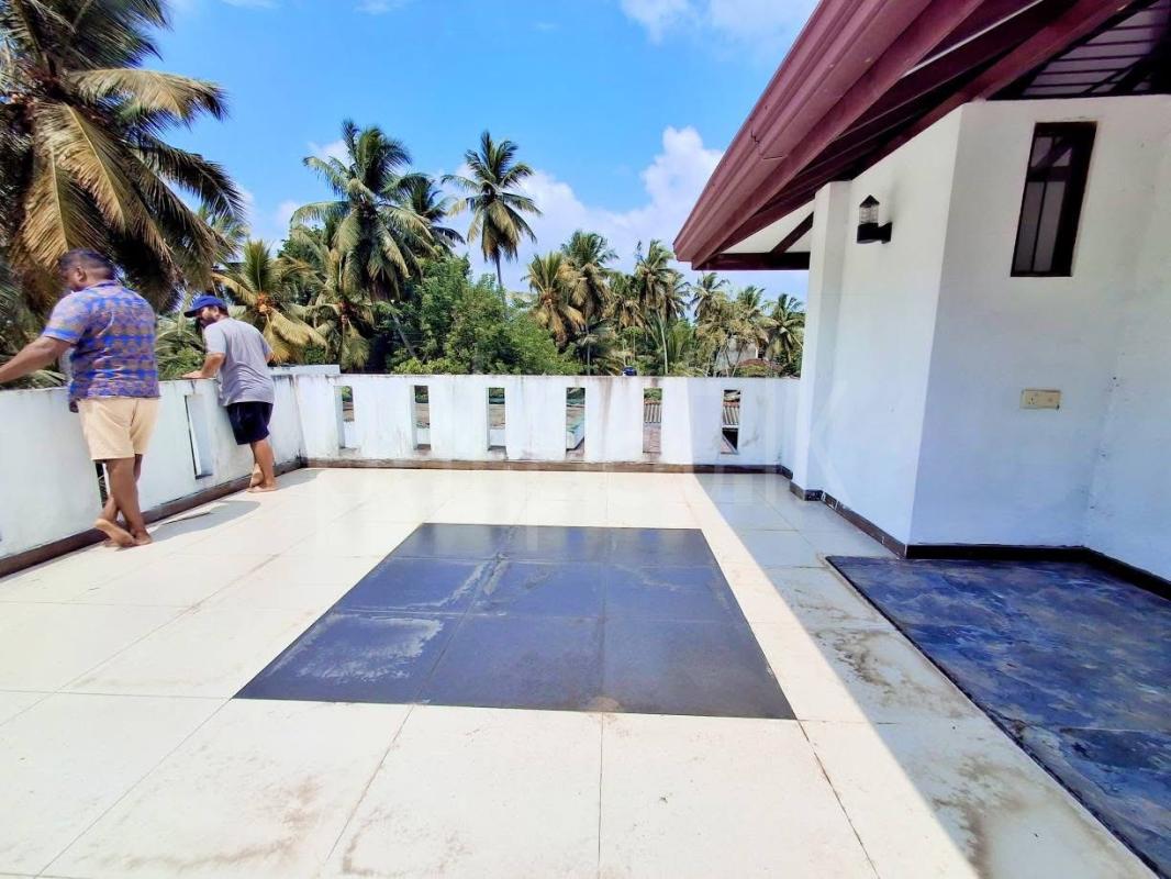 premium-listing-image