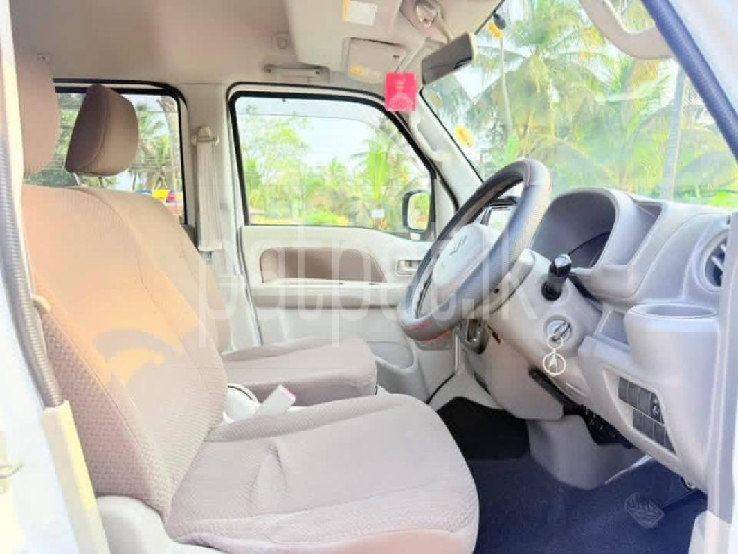 Advertisement image 5