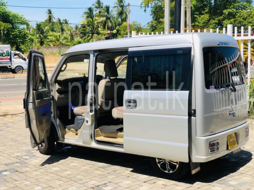 Advertisement image 4