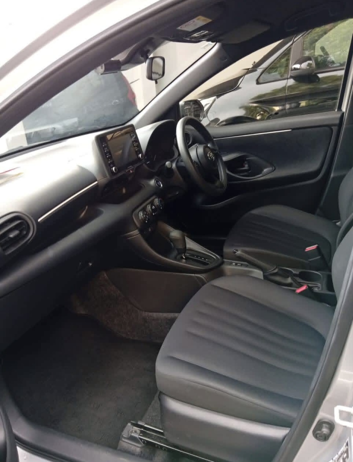 Toyota Yaris 2023 - சான்றளிக்கப்பட்டது கார் sale in Sri Lanka - patpat.lk