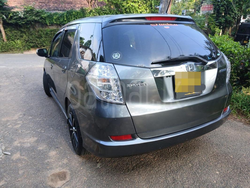 Honda Fit 2012 - பயன்படுத்தப்பட்டது கார் sale in Sri Lanka - patpat.lk