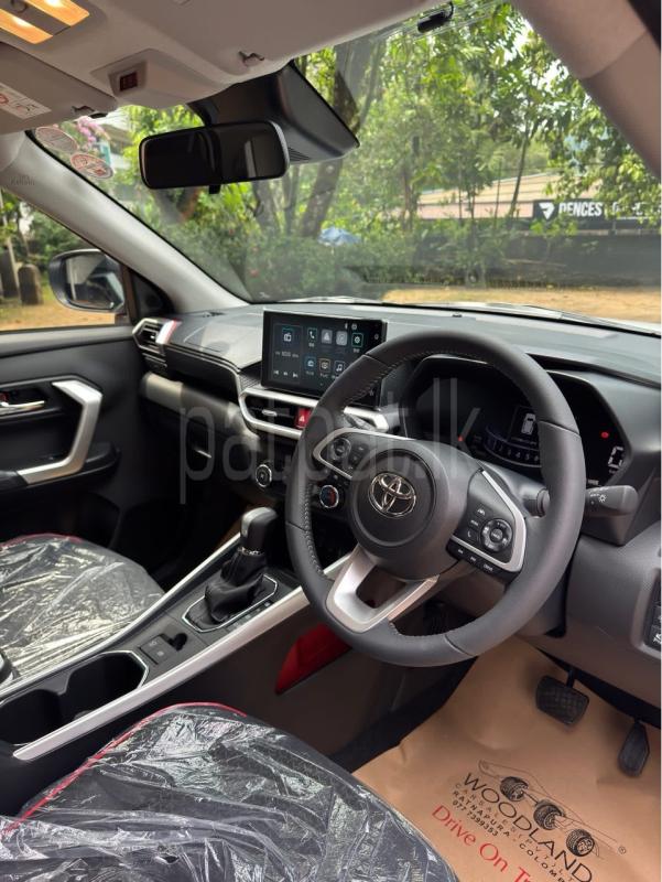 Advertisement image 6