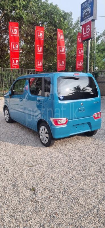 Advertisement image 4